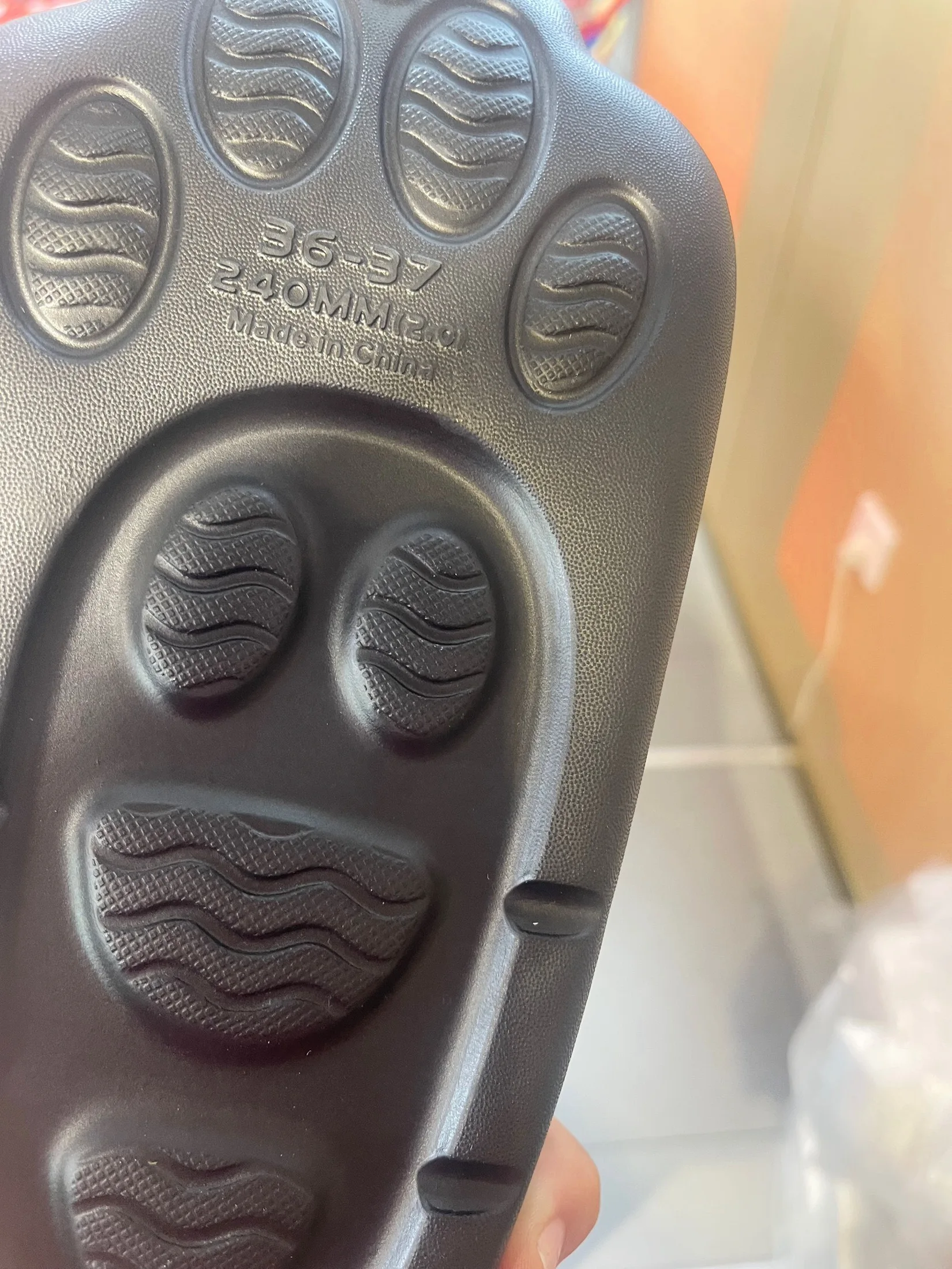 

2026 New Cat Claw Cloud Slippers Women Creative Non-slip Thick Sole Summer Slides Unisex Indoor Outdoor Couples EVA Sandals