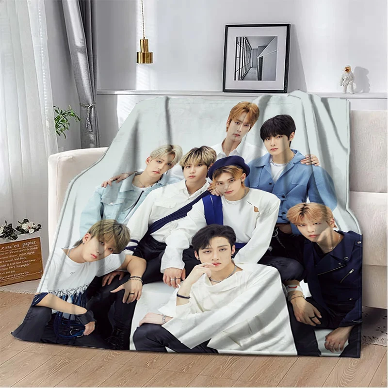 Thumbnail 2 - #5 New Blanket Throws Arrivals