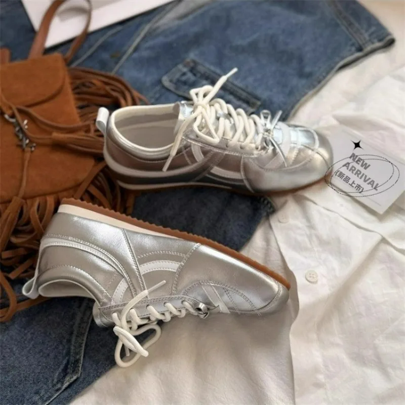 

2026 Spring Height Increase 5cm Ballet Training Shoes Women's Soft Leather Korean Style Mary Jane Shoes Casual Sneakers Women 신발