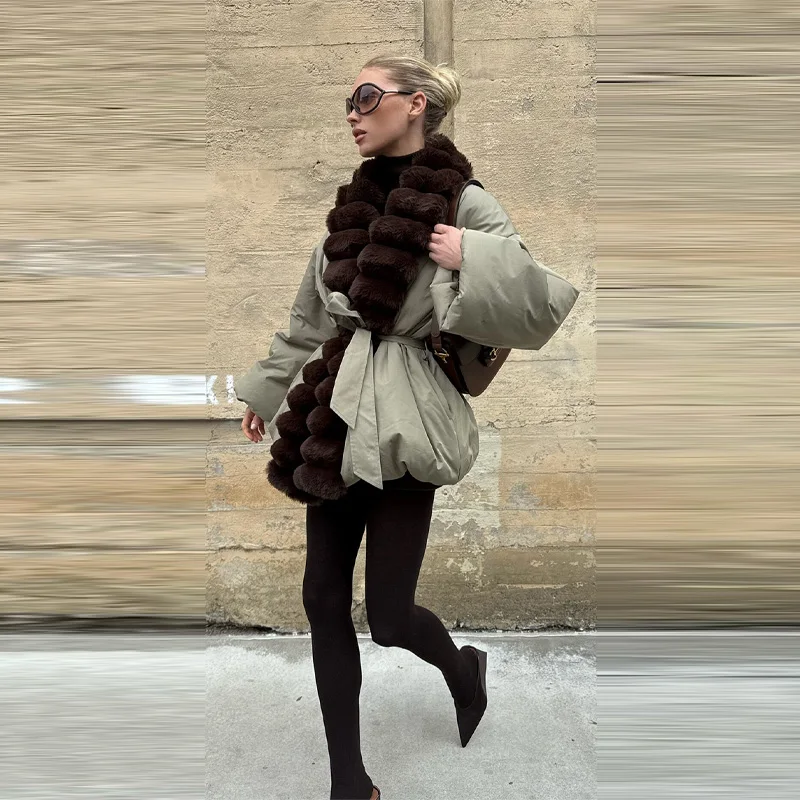 2026 Neue Damen High-Street-Jacke Trendige Patchwork-Kunstpelzkragen-Oberbekleidung Lässige Elegante Schnürung Lose Dicke Jacke – Detail 3