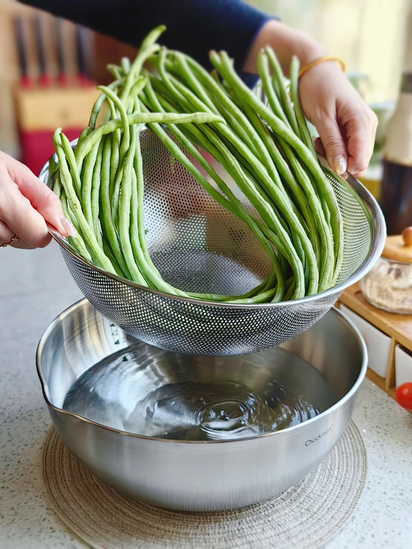 

Stainl Steel Drain Basket Vegetable Waing Basin Rice Waing Sieve Fruit Basket Water Filtering Set Chinese Sle Metal