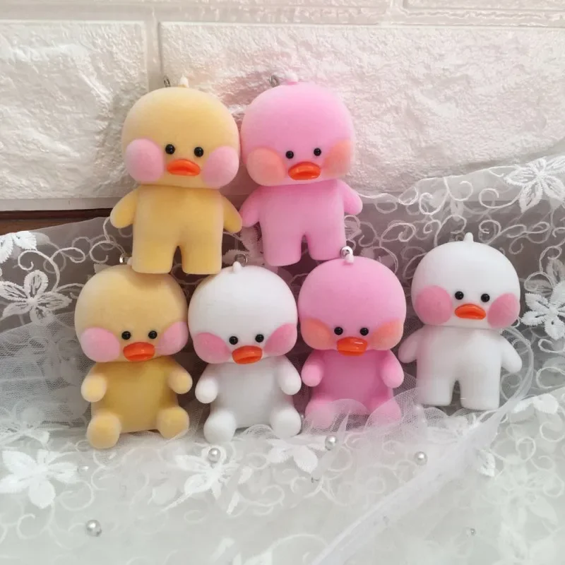 10Pcs/Lot Resin Flocking Doll Ducklings Cell Phone Pendant Pendant Bags Ornament Keychains Car Trinkets Festival Creative Gifts