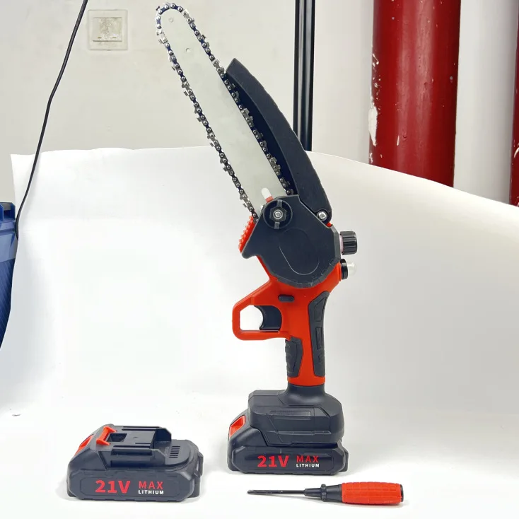 電動チェーンソー、赤色充電式チェーンソー、伐採用、家庭用小型ハンドヘルドリチウムチェーンソー、電動のこぎり