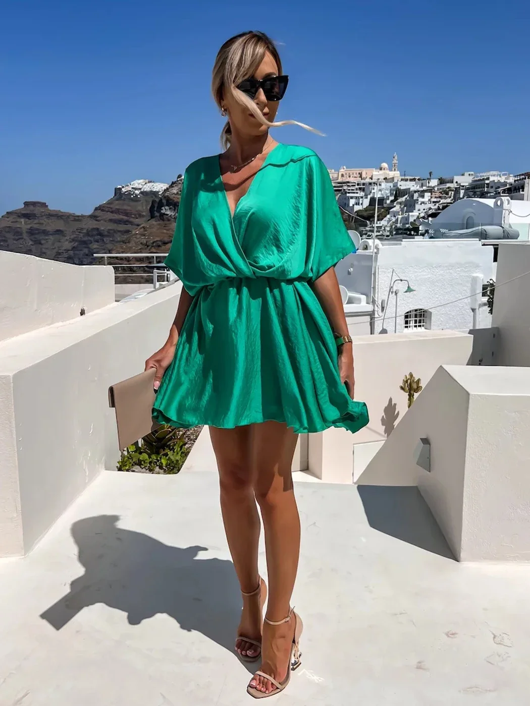 BWQ Boho Damska Seksowna Sukienka Mini z Dekoltem w Serek, Elegancka Sukienka Mini z Satyny z Krótkim Rękawem, Luźna Sukienka Mini na Lato 2025, Codzienne Vestidos