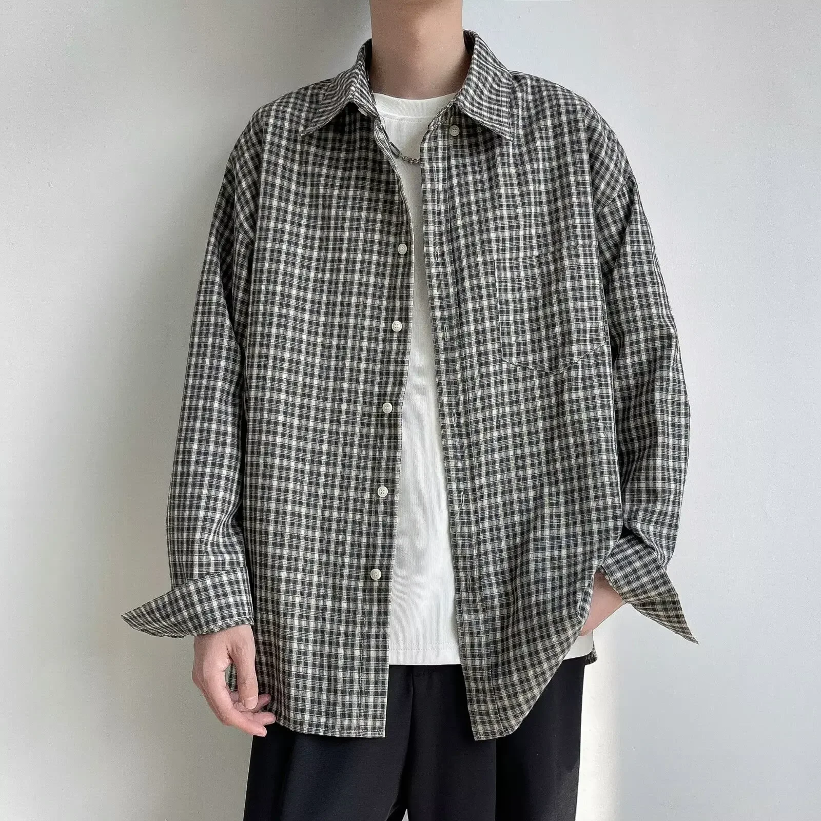 Japanese Retro Checkered Long Sleeved Shirt For Men Autumn Korean Fashion Casual Loose Fit Men's Shirt Coat Y2k Streetwear