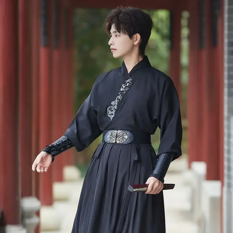 Original Song Dynasty abito Hanfu ricamato nero con cintura protezioni per il polso uomo 2024 Summer Vintage Knight costumi Cospaly