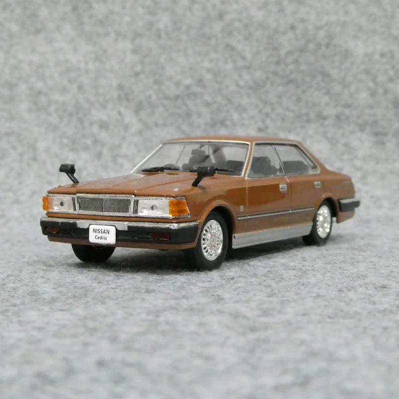 1:43 Scale 430 NISSAN Cedric 1979 Alloy Car Model Diecast Toy Collectible Ornament Souvenir Toys Cars