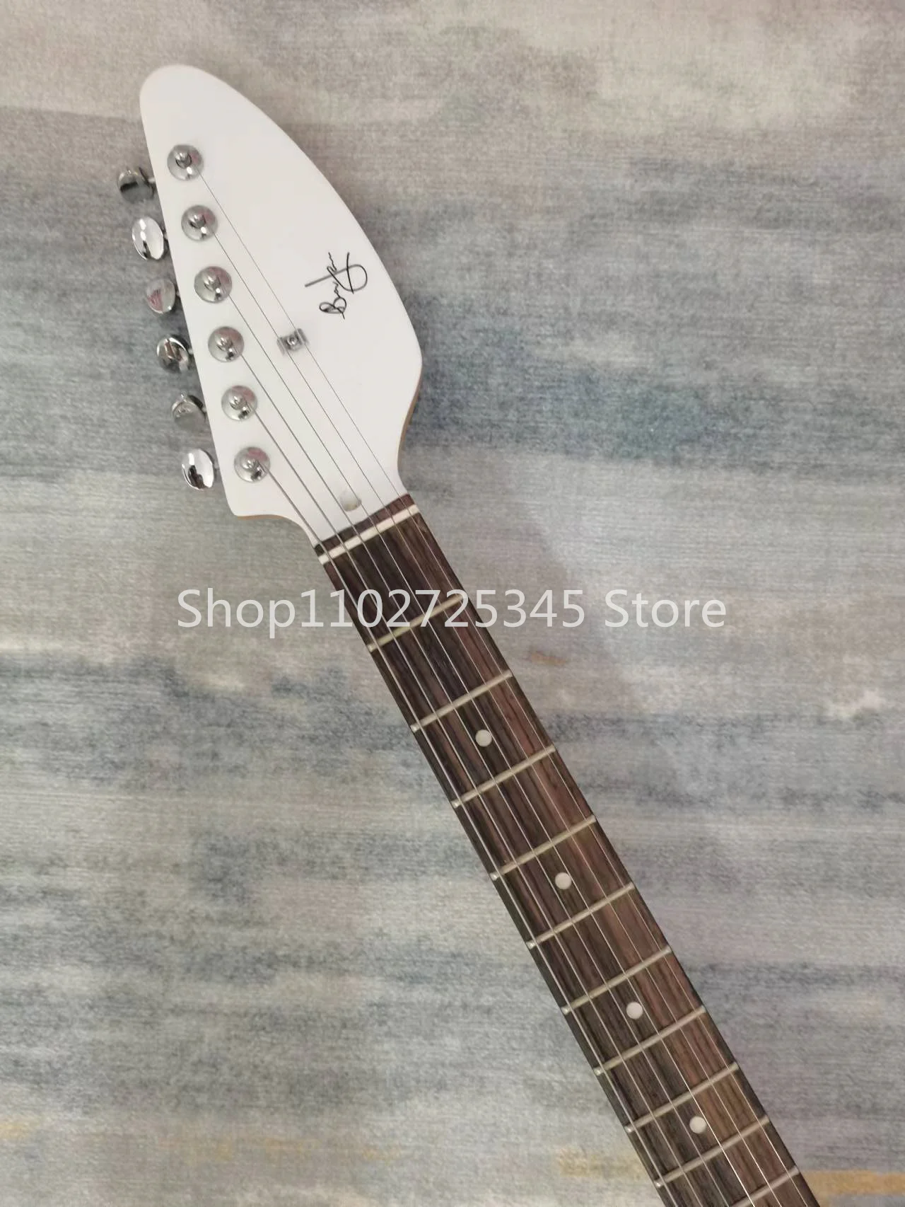 Water Drop Electric Guitar, 6 Strings, Metal Guard, Mahogany Fingerboard, Maple Neck, Mahogany Wood, White, Free Shipping