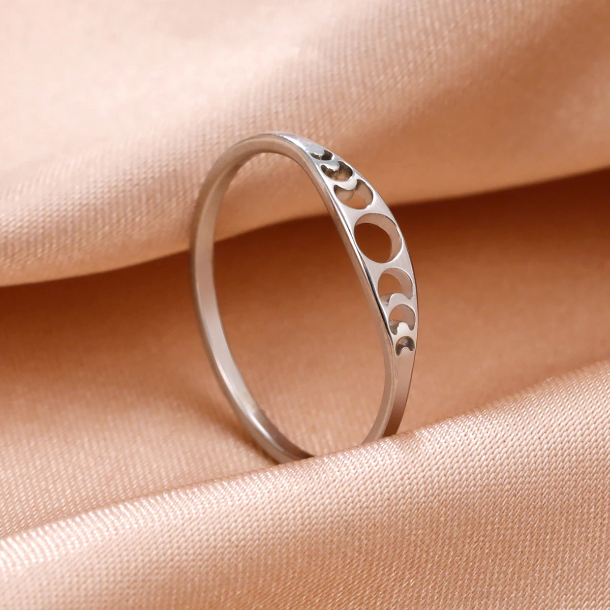 Lemegeton Moon Phase Fashion Ring Crescent Moon Women Rings 2024 Amulet Witch Jewelry Gifts for Lover Friends Wholesale