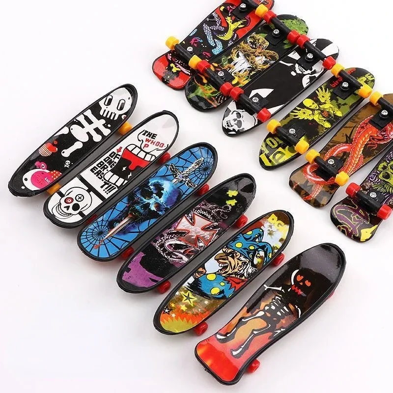 Children's Educational Fidget Toys Creative Fingertip Movement Mini Finger Skateboard Skate Boarding Kids Toy Random Color