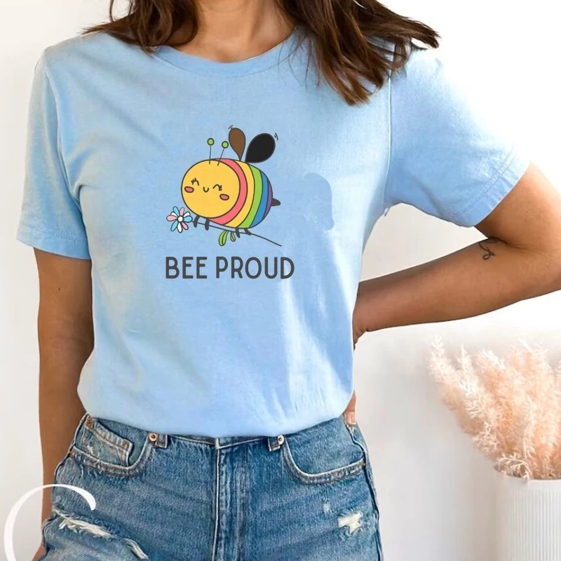 Vintage Women Clothes Causal Loose Bee Proud Cute Women T Shirts Summer Fashion Graphic Tee Y2k Animal Lover Kawaii Tshirts