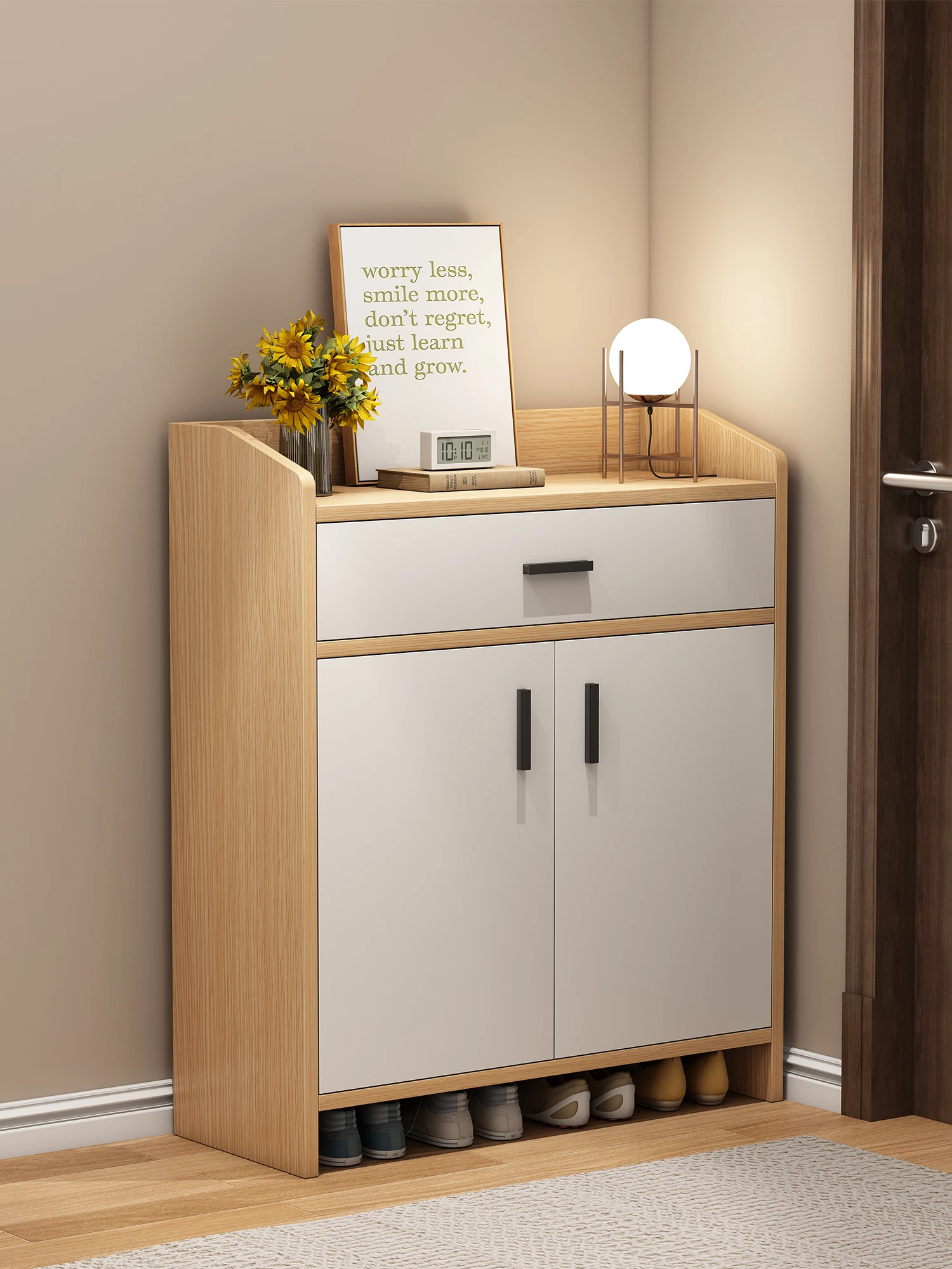 Shoe rack Simple household door Large capacity multi-layer dust-proof e****mical rental house Shoe cabinet storage rack