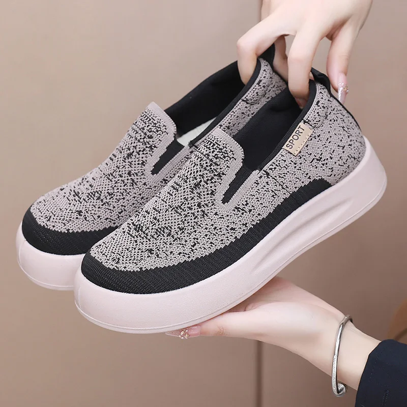 2025 new women's versatile casual shoes lightweight comfortable and breathable for leisure travel free shipping women's shoes
