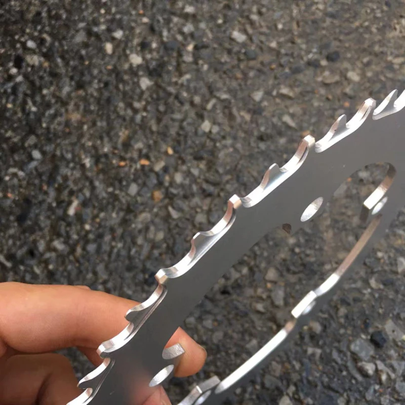 Road Bike 130BCD Thickened Chainring 50T Narrow Wide 8/9/10/11 Positive and Negative TeethPositive Sandblasting Silver