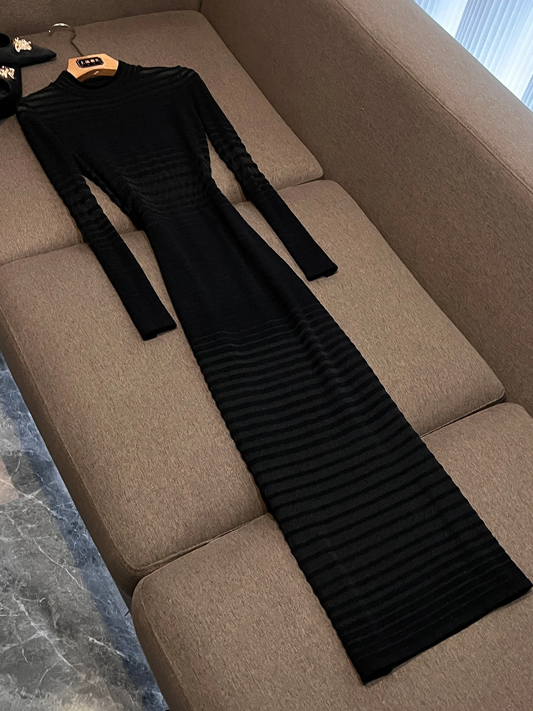 

Новое зимнее женское облегающее длинное платье-свек с высоким воротником и завязкой на талии Ele Long Dr, эластичное трикотажное волокно из полиэстера