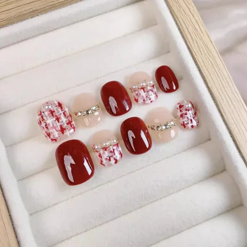 

10Pcs Red Chic Press-On Nails Elegant French Style with Pearl Short Handmade Lattice Full Cover Fake Nails Tips for Women&Girls