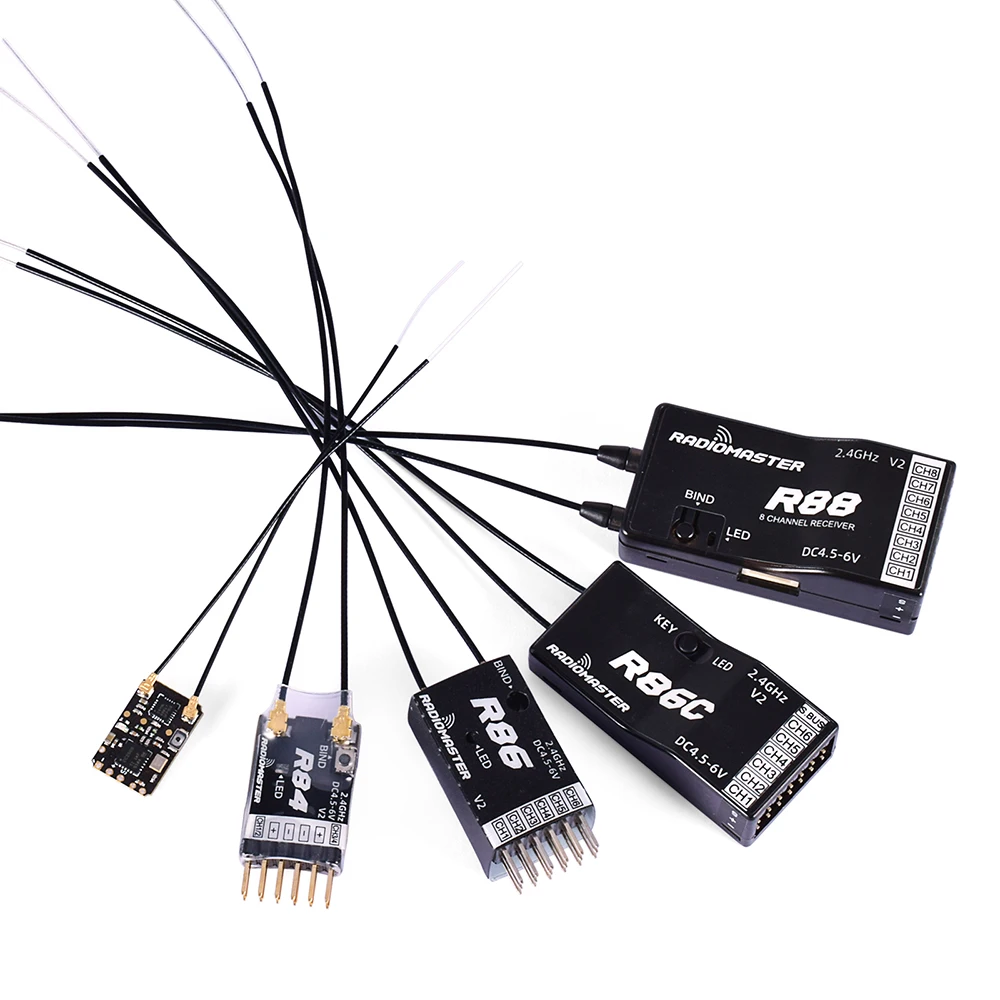 Nueva llegada RadioMaster R81 R84 R86 R86C R88 R161 R168 2,4G Nano receptor Compatible FrSky para RC Drone