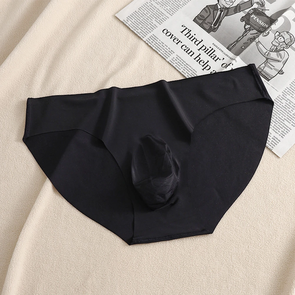 

1pc Summer Mens Sexy Ice Silk Seamless Bulge Pouch Ultrathin Breathable Briefs Underwear Underpants Elastic Panties