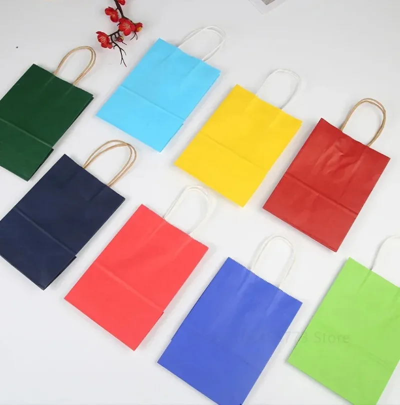 10 unids/lote bolsa de papel Kraft con asas bolsas de embalaje de regalo de Color sólido para tienda de ropa boda suministros de Navidad Kit de