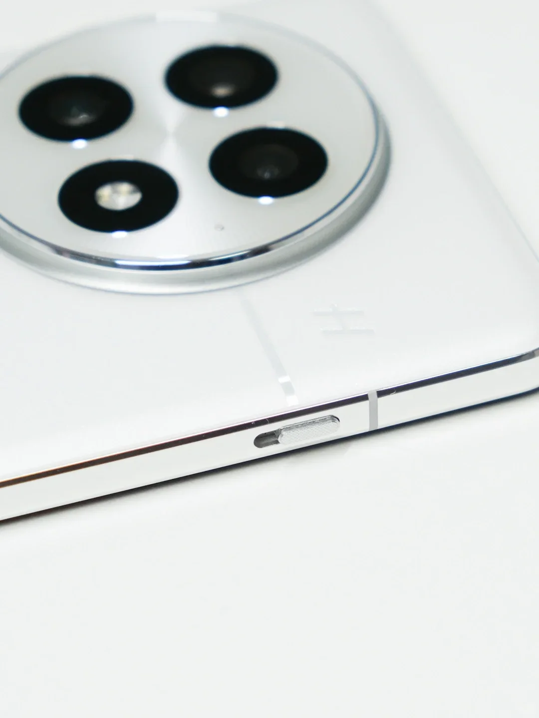 النسخة الصينية OnePlus 13 5G Snapdragon 8 Elite 2K عرض 6.82 بوصة 120 هرتز LTPO 6000 مللي أمبير بطارية 100 وات SUPERVOOC 50MP جديد 2025