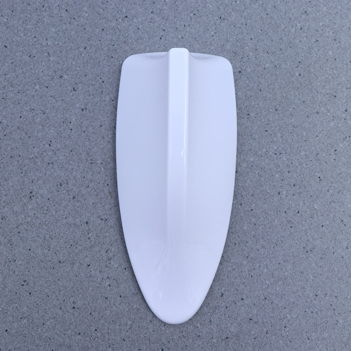 

Universal 16X7X6.5Cm Shark Fin Car Antenna Abs Waterproof Decorative Radio Signal Stronger Stylish Roof Accessory White For Cars