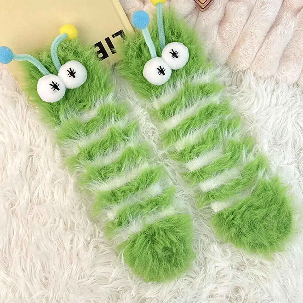 Lustige Monster-Socken, niedlicher Cartoon-Ausdruck, Plüsch-Socken, Herbst-Winter, Korallen-Fleece-Bodensocken, Weihnachtsstrümpfe