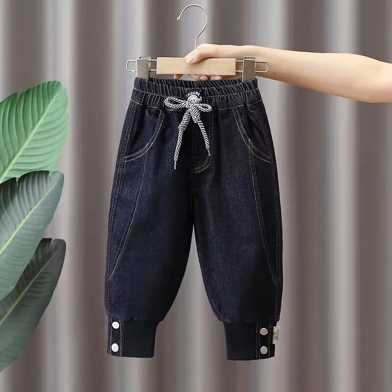 Autumn and Winter Boys' Jeans Plush Thickened Children's Pants New Casual Leggings Fashionable Baby Pants