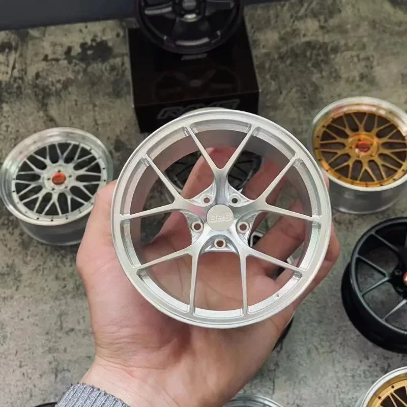 Bandai Heißer Verkauf 1/5 Auto Modell Schmieden Bbs Rays Metall Aluminium Rand Änderung Radnabe Desktop Display Personalisierte Änderung Spielzeug 4