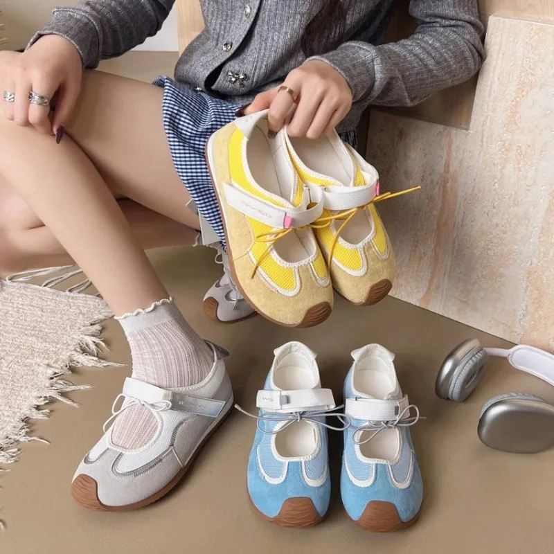

2025 Hot Seller New Summer Candy Colored Breathable Casual Single Flat Running Shoes Student Fashion Casual Shoes Sneakers Women