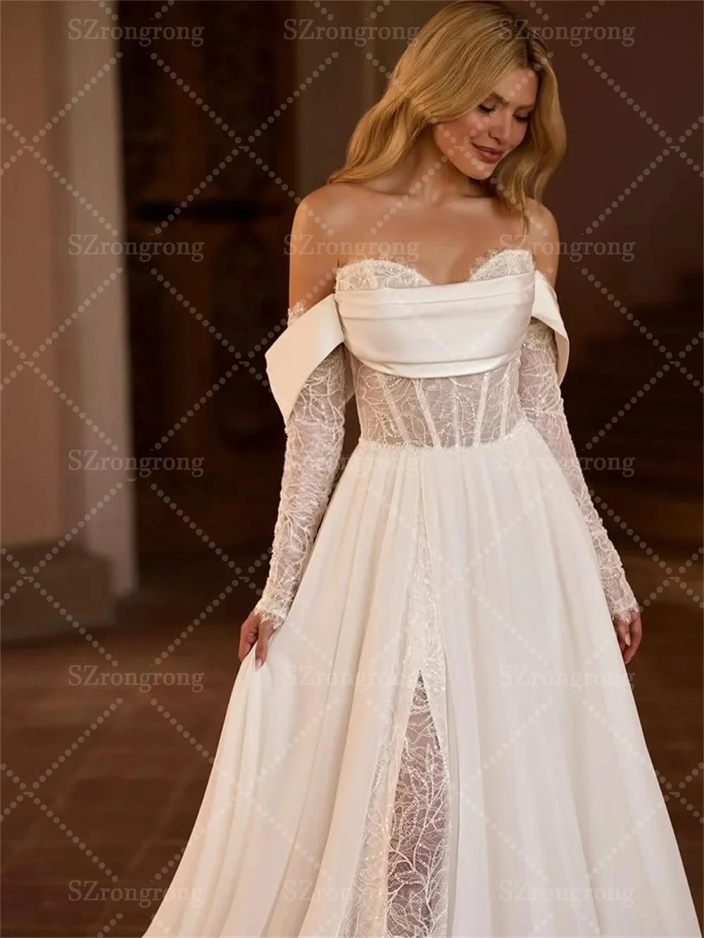 بوهو الحبيب طوق تول الدانتيل ألف خط الجانب الشق ثوب زفاف عارية الذراعين كم طويل الوهم فستان الزفاف مع قطار مخصص