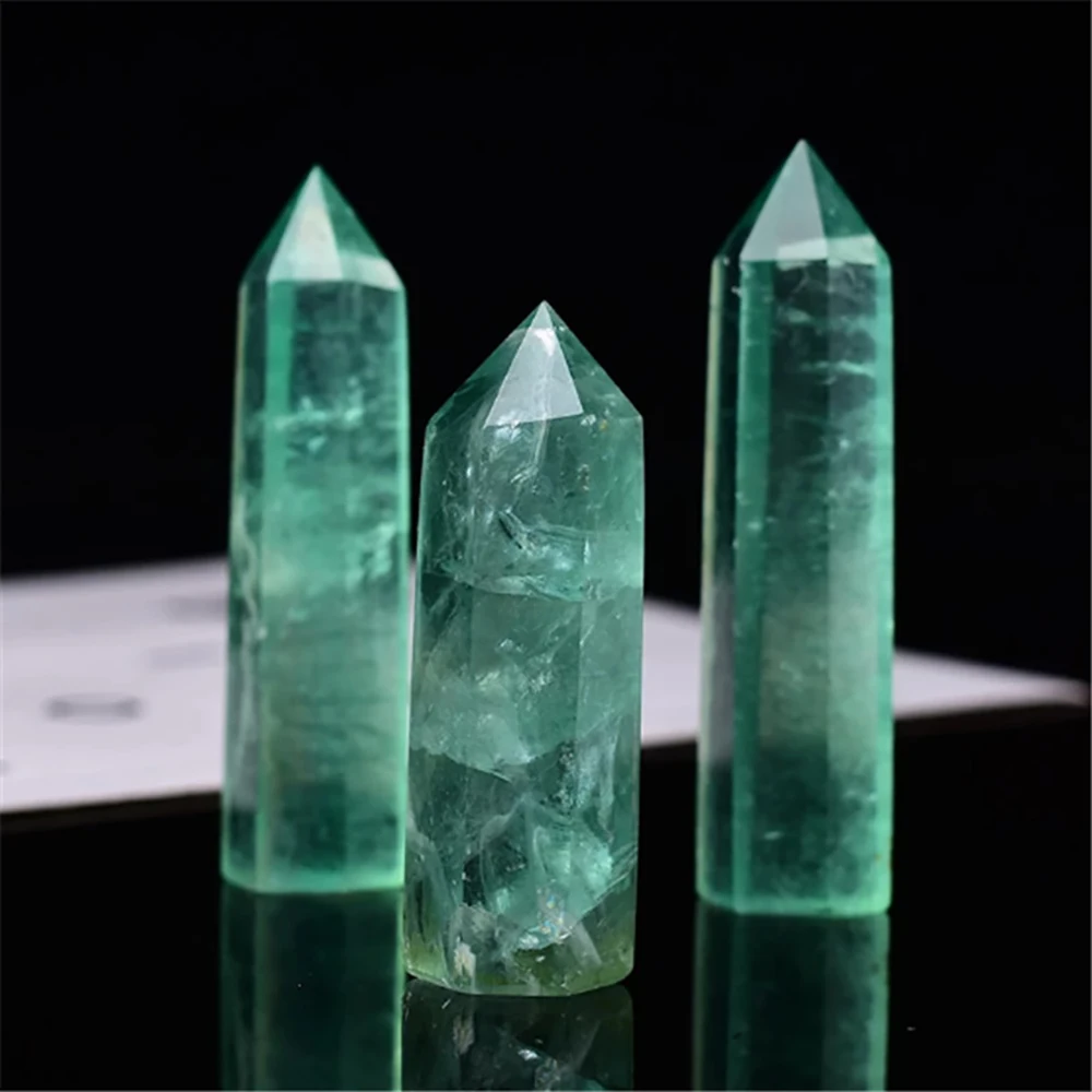 Natural Green Fluorite Point Crystal Healing Stone Green Quartz Room Decoration Reiki Polished Obelisk Carving Crafts 40-80mm