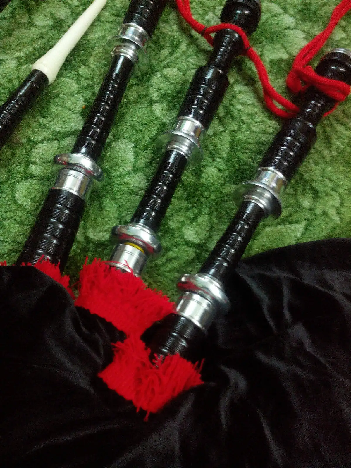 UK Scottish Bagpipes Red Sandalwood Black Silver Professional Highland Bagpipes