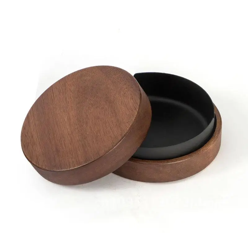 

Black Walnut Ashtray with Lid Trendy Wooden Ash Ashtray for Home Office Living Room Anti-fly Design Minimalist Wood Ashtray