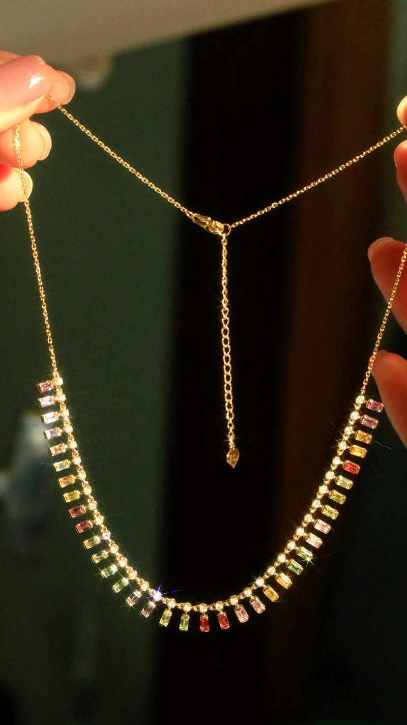 LUOWEND 100% 18K Yellow Gold Necklace Women Romantic Rainbow Design Shiny Diamond Natural Color Sapphire Necklace Fine Jewelry