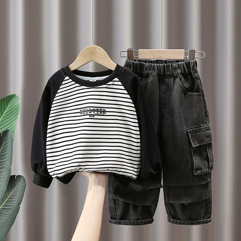 

Boys Clothing Sets 2023 New Children Fashion Cotton Patchwork Sweatshirts+Cargo Jeans 2Pcs Suits 2-10Year Sping Autumn Clothes