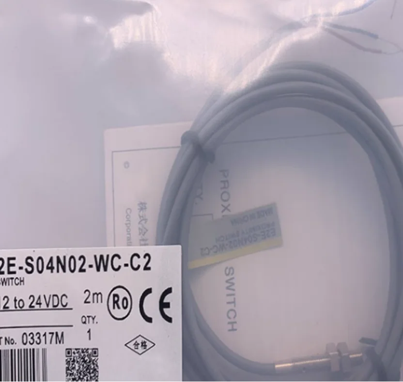 

2 шт. новый бесконтактный переключатель E2E-C03N02-WC-C1 E2E-C03N02-WC-C2 E2E-C03N02-WC-B1 E2E-C03N02-WC-B2
