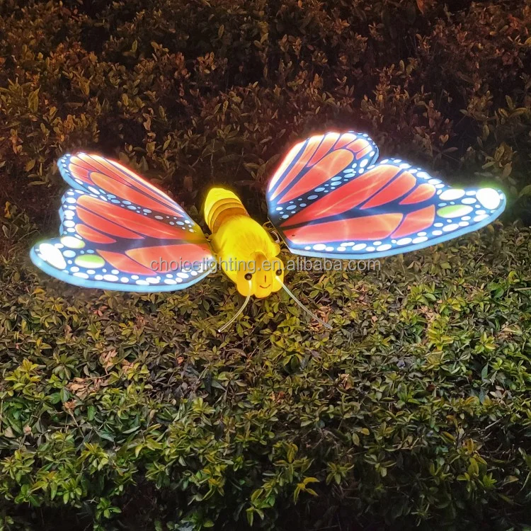 Luci con motivo artificiale a farfalla a LED animate dal design 3D