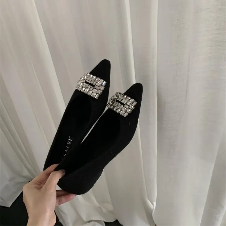 Scarpe morbide Donna Appartamenti Punta a punta Autunno Tacchi bassi Bocca superficiale Abito in cristallo Autunno Estate Infermiera Nero Nuovo strass Morbido Summ