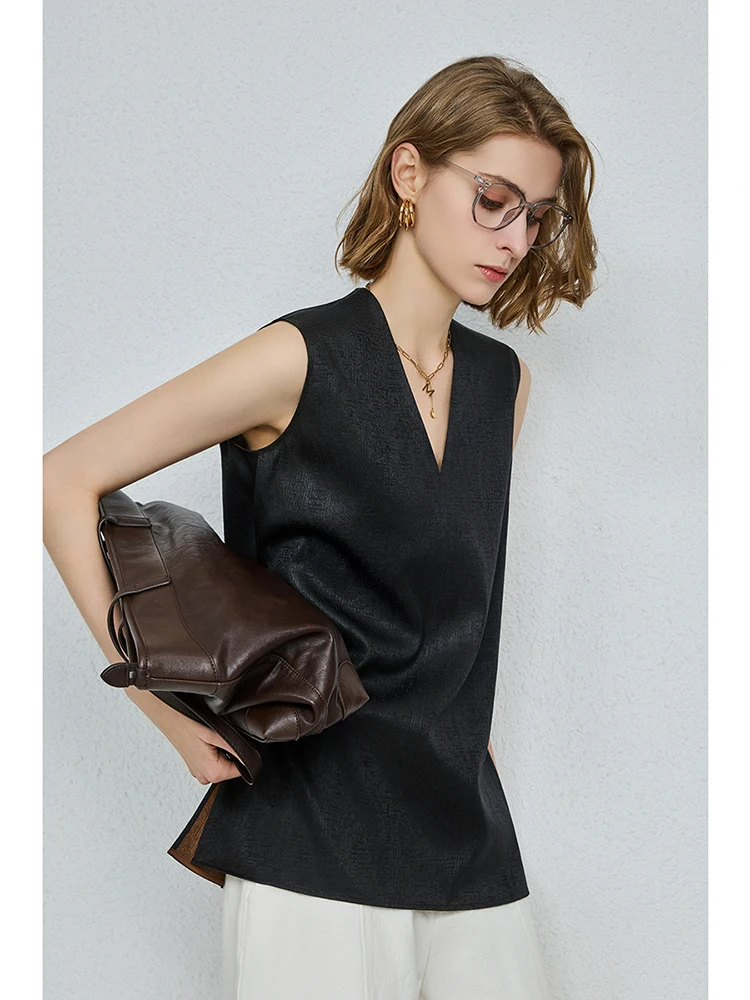 

Шелковая блузка UNQ с вышивкой, свободный крой, V-образный вырез, без рукавов, элегантный простой стиль, прямой крой, весенняя мода