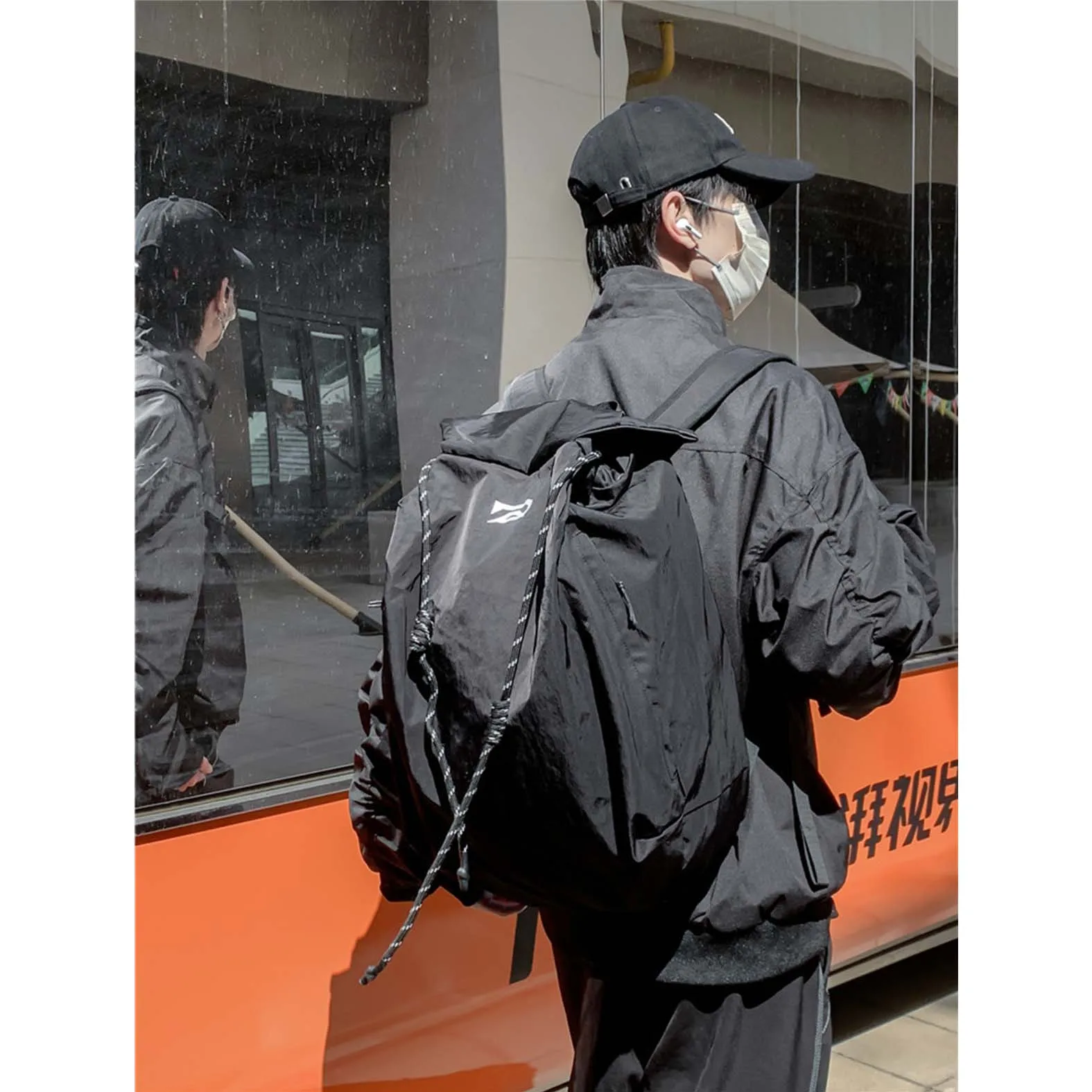 

Workwear style large capacity backpack trendy cycling backpack men's sports short distance travel bag college student backpack w