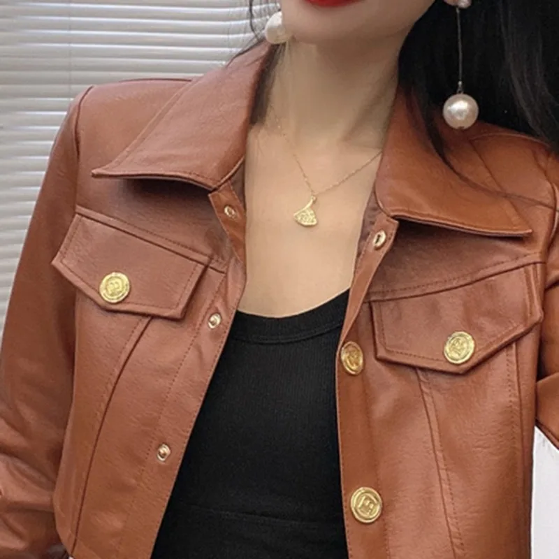 2025 Autunno nuovo cappotto corto stile giacca in pelle da donna
