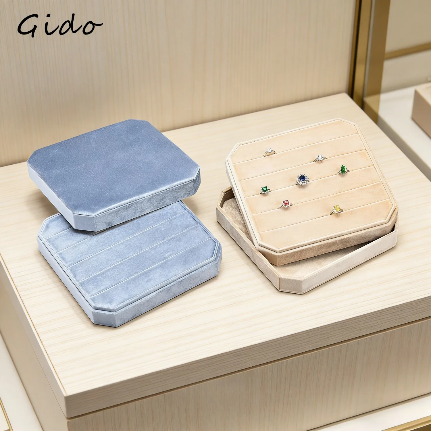 

Бархатный органайзер для колец и серег, вместительный футляр для хранения ювелирных изделий, подставка для подвесок и ожерелий для путешествий или дома