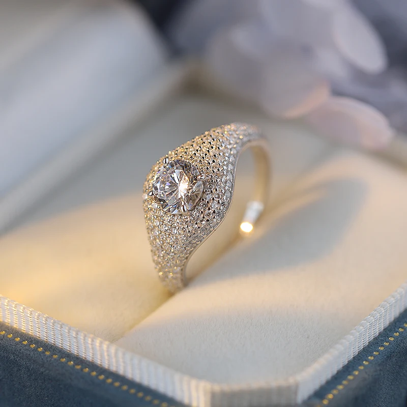 Creative and Authentic S925 Silver Niche Design Full Diamond Large Round Diamond Ring for Men and Women, Same Style, High-end