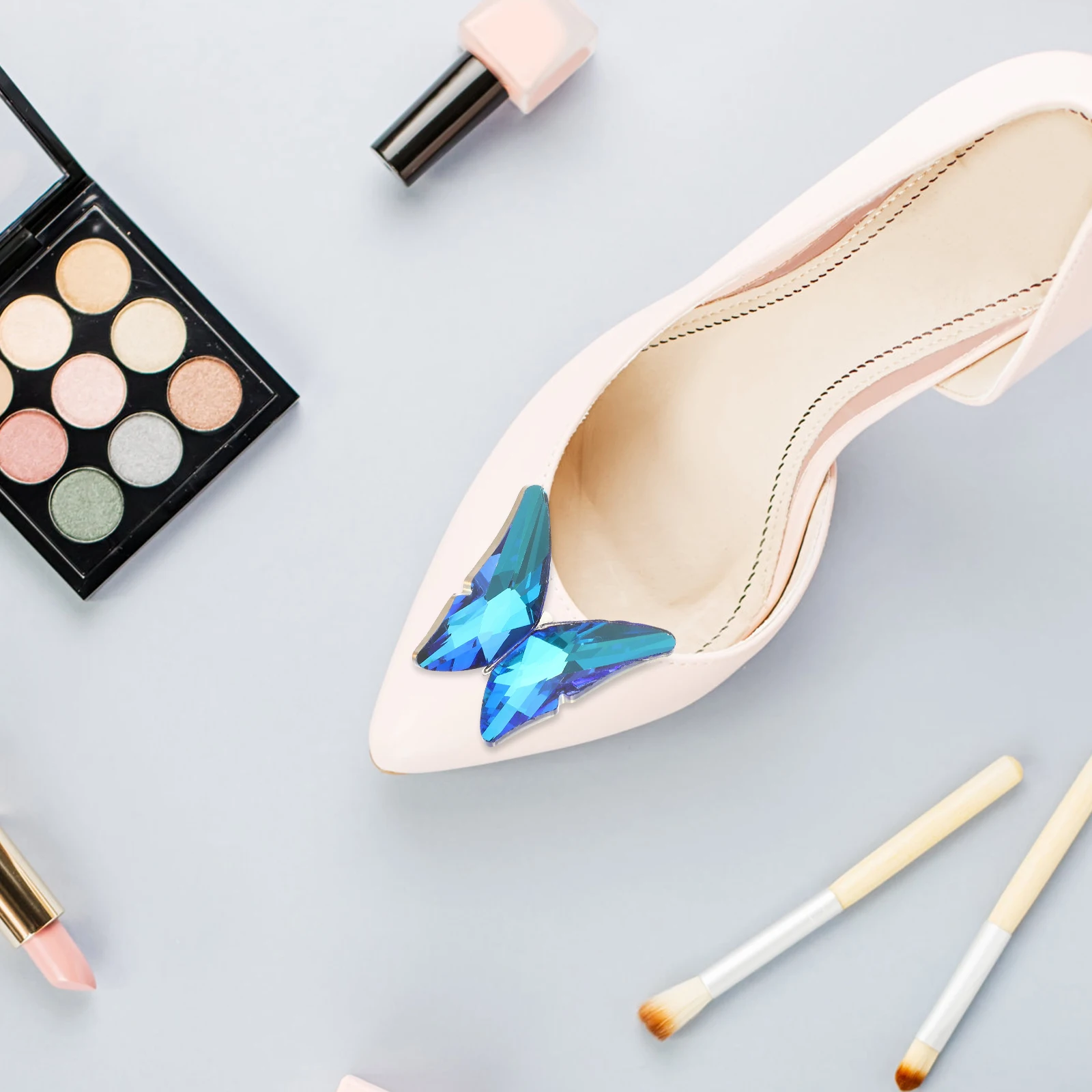 

2pcs Butterfly Diamond Shoe Buckle Patches Sparkling Alloy Decorative Accessories for Clothes Scarves Bags Sewing Applique