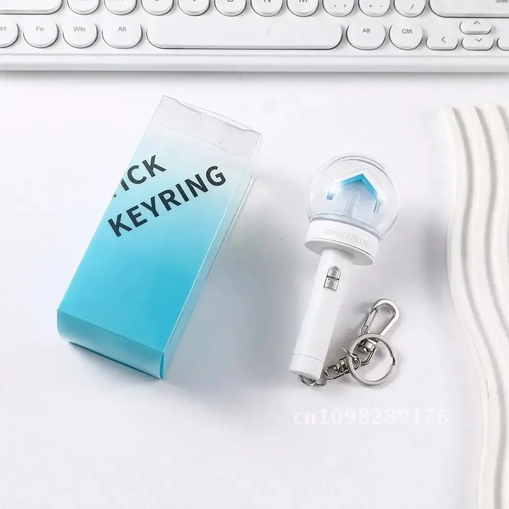 Kpop Idol BOYNEXTDOOR Key Light Stick Брелок Glow Home Stick для подарка Мини-украшение Цепи ONEDOOR