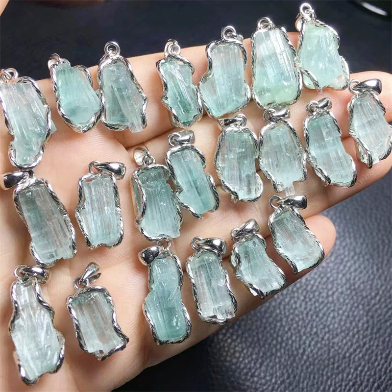 

S925 Natural Raw Beryl Pendant Crystal Polishing DIY Exquisite Girl Jewelry Healing Fengshui Stone Gift 1PCS