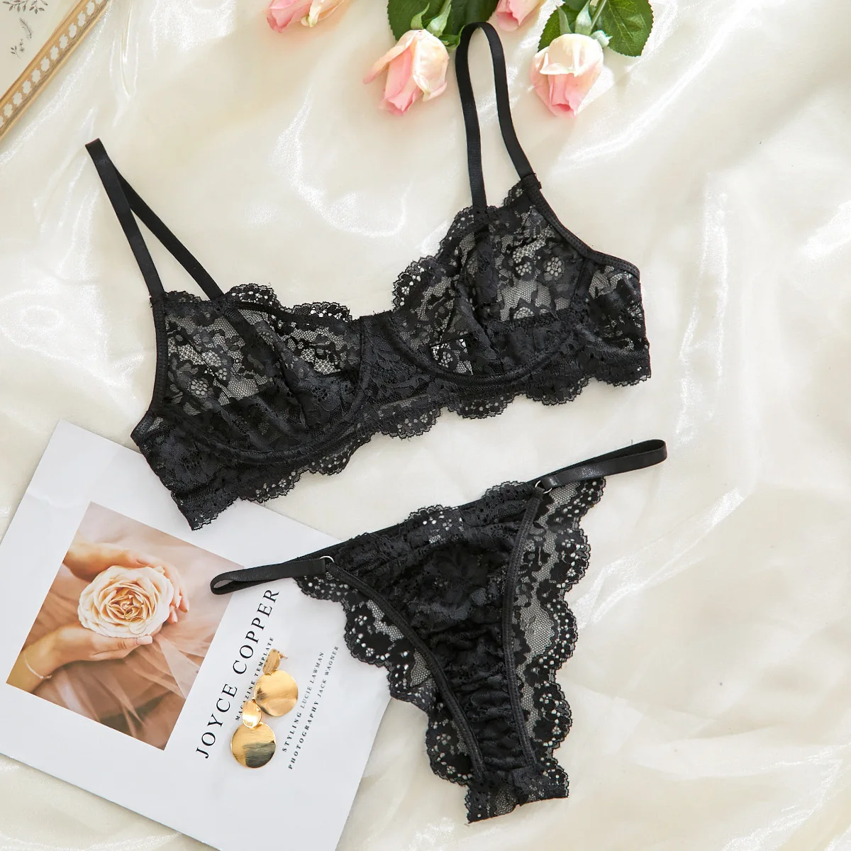 Sexy Strap Lace Perspective Fun Lingerie Set Women\'s Sweet Floral Lace Decor Bra and Panty Set Female French Style Intimates Set