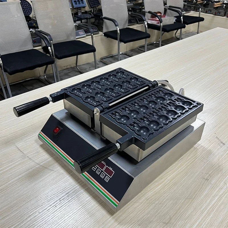 Uso comercial 12 piezas 3D pequeño oso forma máquina para hacer gofres dibujos animados máquina para hacer gofres oso Waflera 2400W