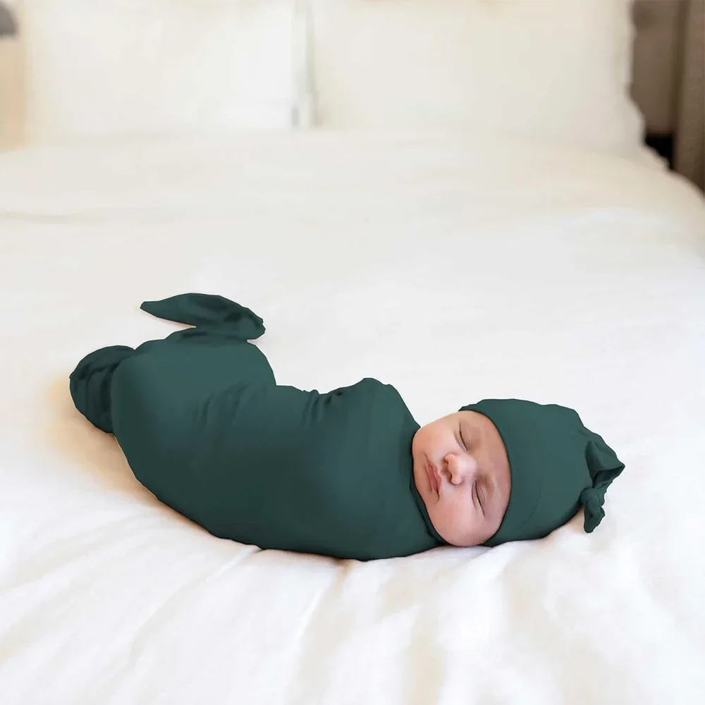 

Swaddle Blanket and Hat Set Newborn Swaddle Wrap Baby Receiving Blanket for Baby Boys Girls for Halloween and Christmas