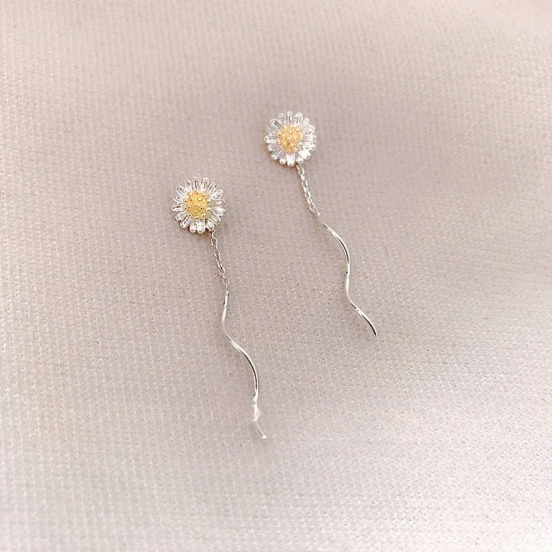 Sweet Cute 925 Sterling Silver Small Daisy Wave Dangle Earrings for Women Girl Korean Flower Jewelry Accessories Gifts Colorfast